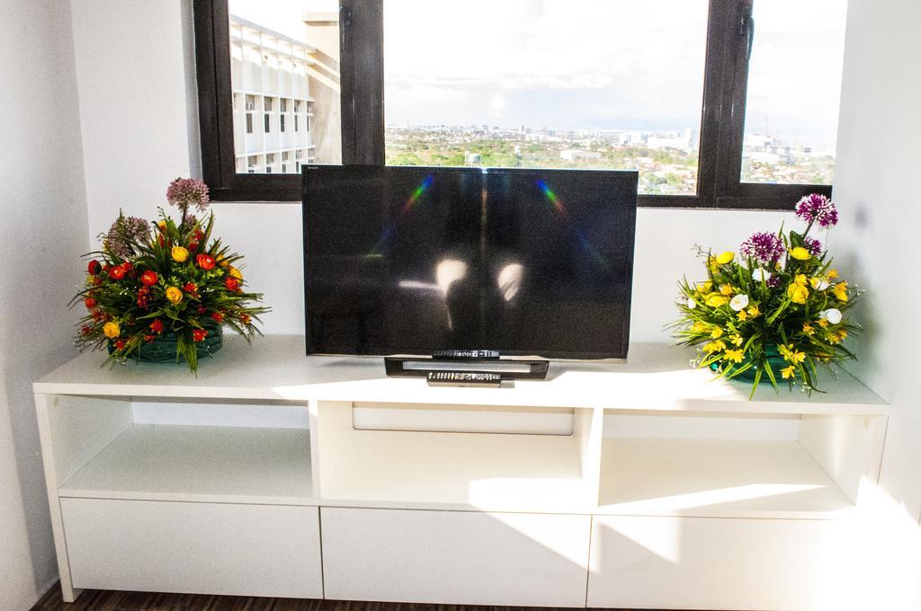 Titan Condo At Studio City Tower 1 Alabang Manila Luaran gambar
